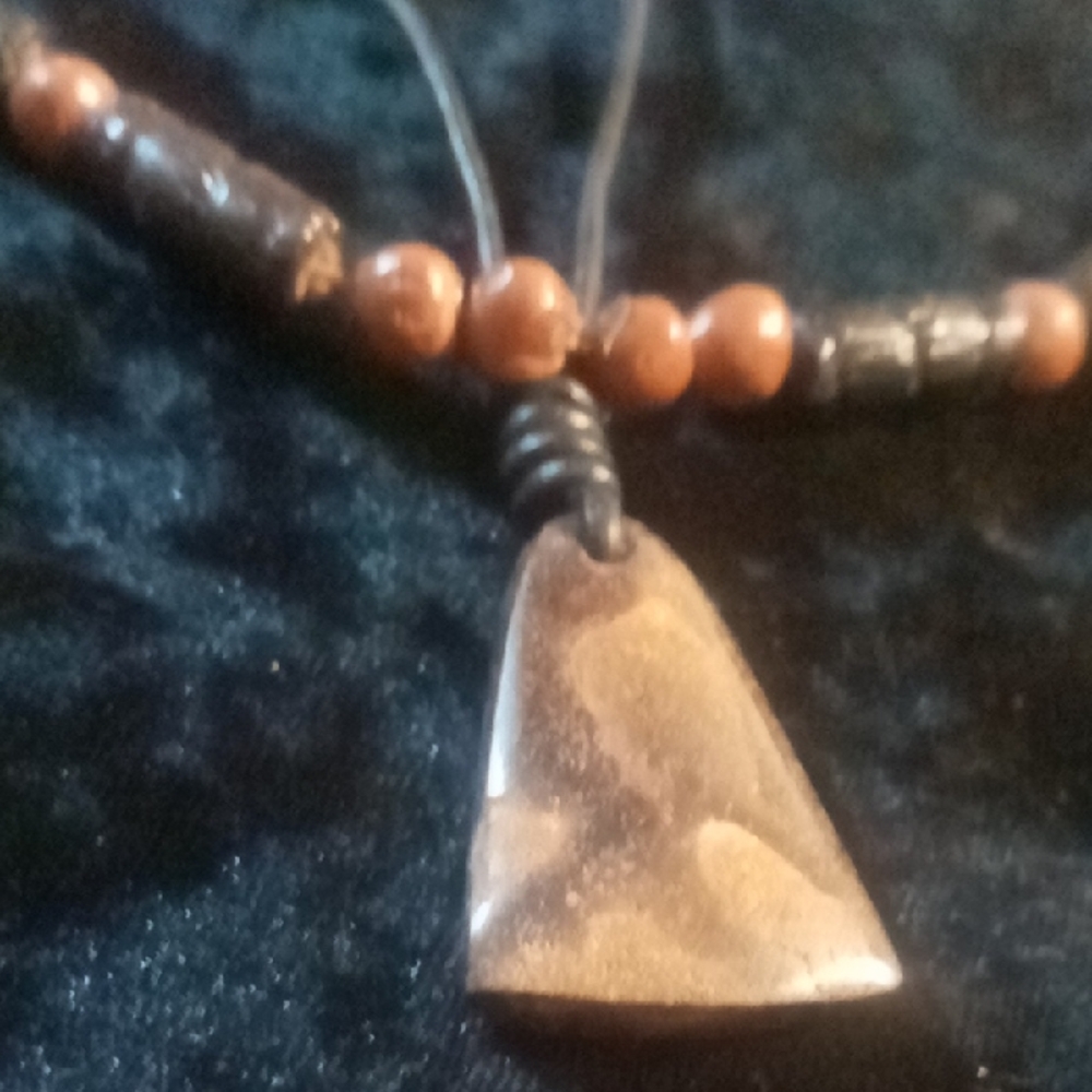 Men's 24 To 28 In L. Brown and Black stone Seed Beaded Slide Necklaces 2